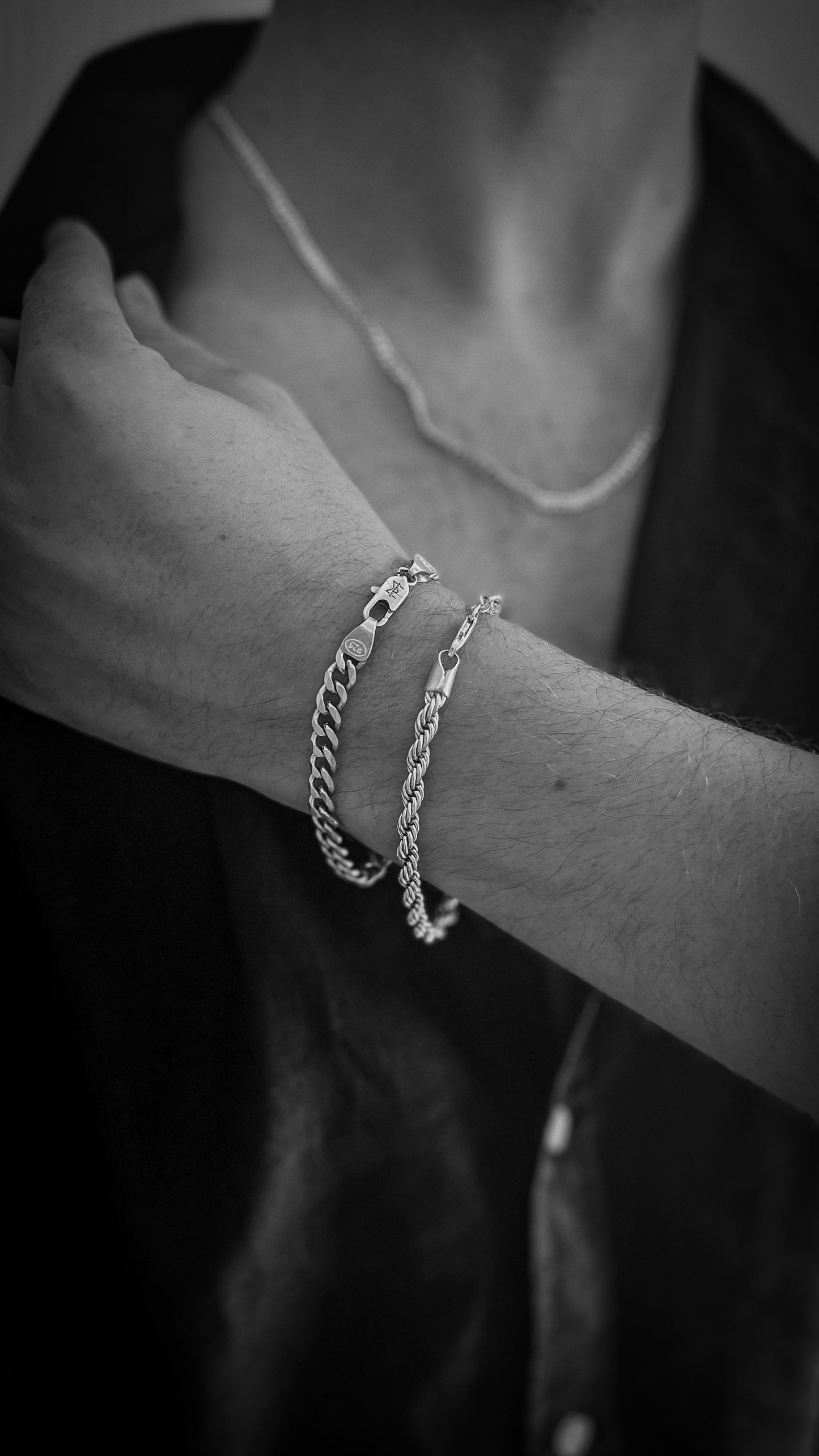 PULSERA VORTEX PLATA - 4MM
